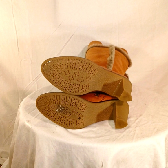 🔥 NWOT Johnson & Murphy Camel Tan Suede & Saddle Leather Fur Boots - Picture 8 of 16